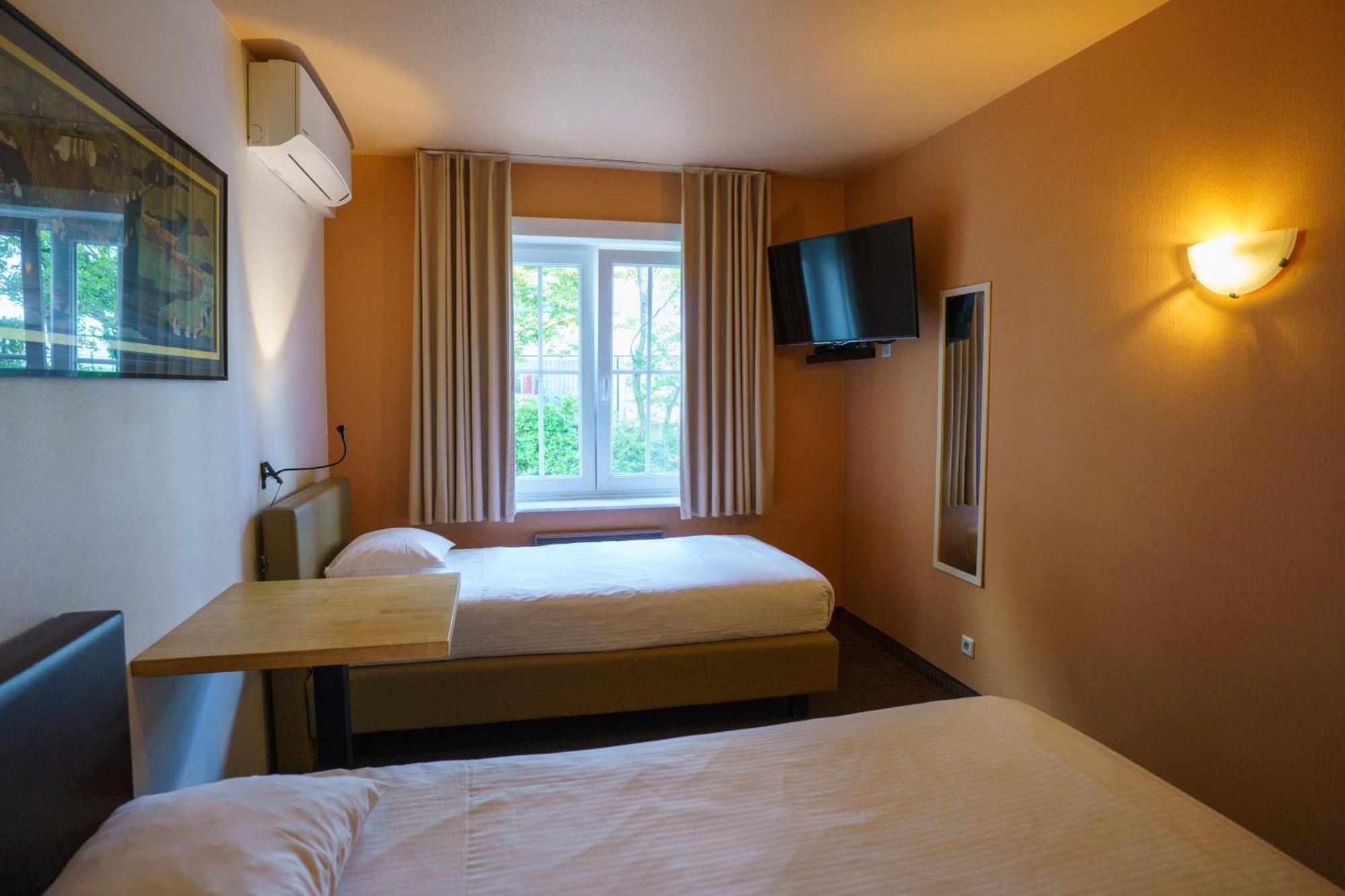 St-Janshof Hotel Restaurant Waregem Eksteriør billede