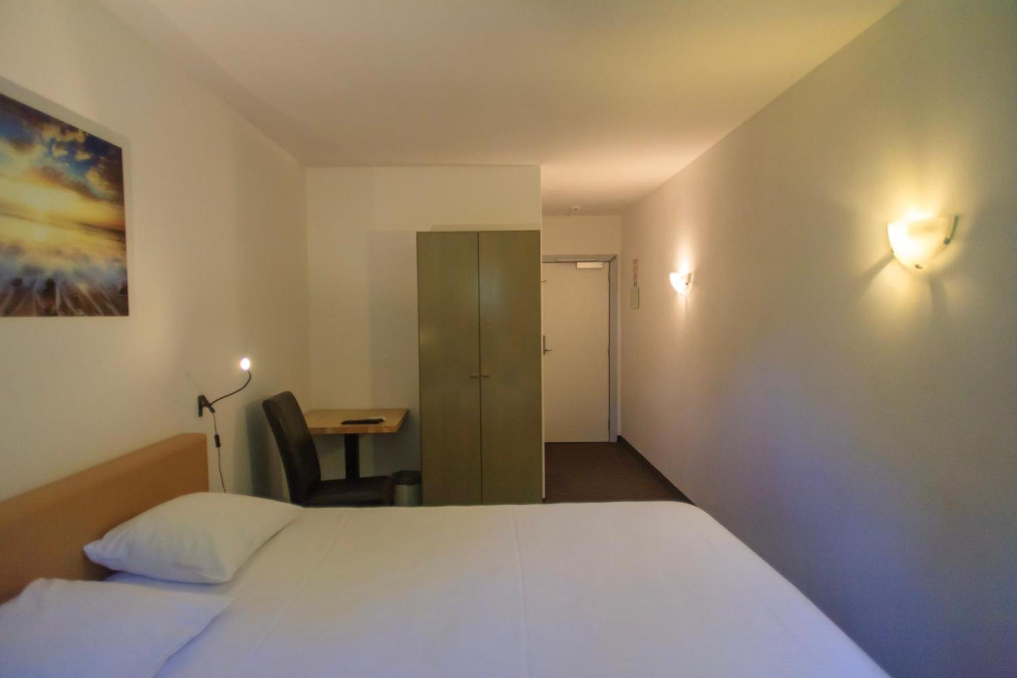 St-Janshof Hotel Restaurant Waregem Eksteriør billede